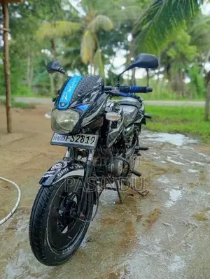 Bajaj Pulsar 150 2017 Motorbike (Used)