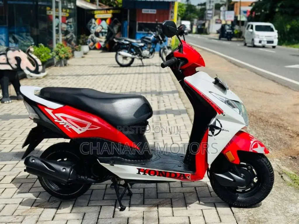 Honda Dio 2017 Motorbike Unregistered (Recondition)