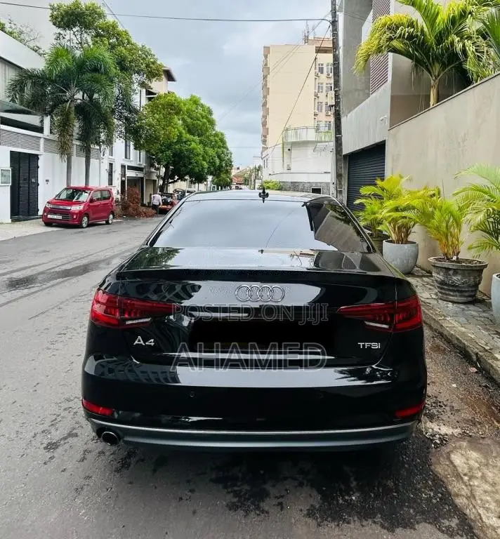 Audi A4 2018 Car (Used)