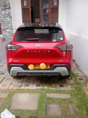 Nissan Magnite 2025 SUV (Used)