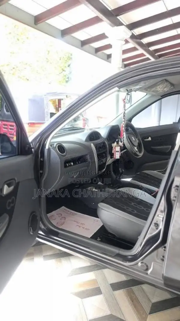 Suzuki Alto 2015 Car (Used)