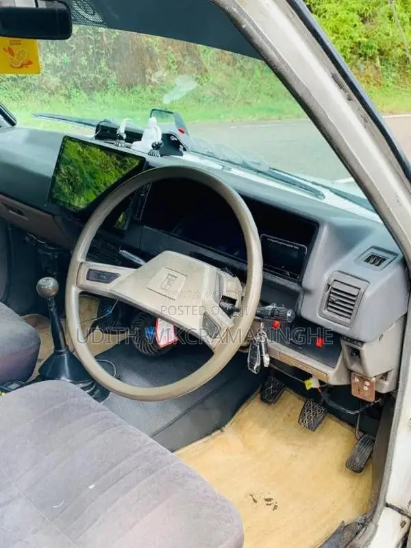 Toyota DX WAGON KE72 1986 Car (Used)