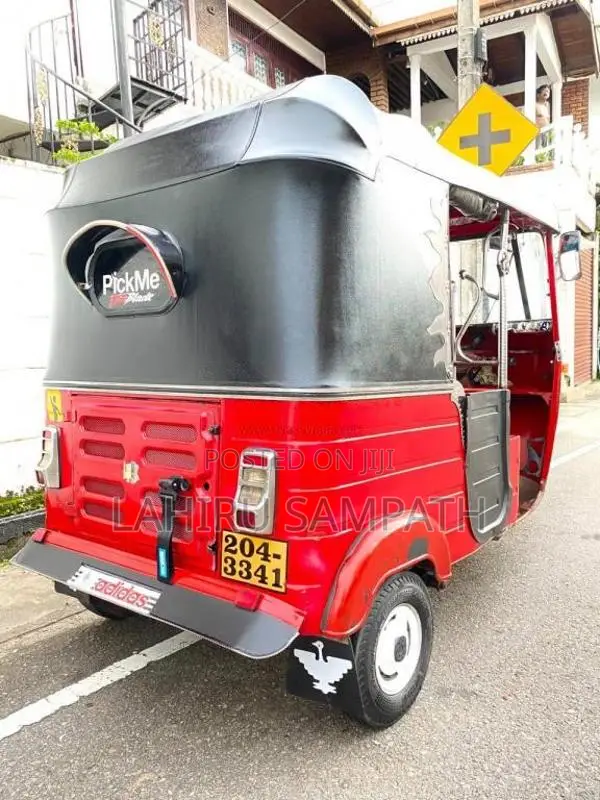 Bajaj RE 1998 Three Wheel (Used)