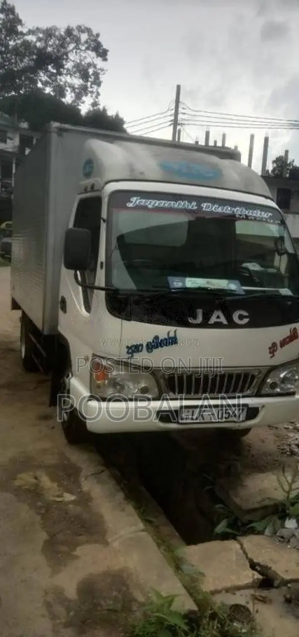 JAC 12.5 Aluminiyam Body 2012 Lorry (Used)