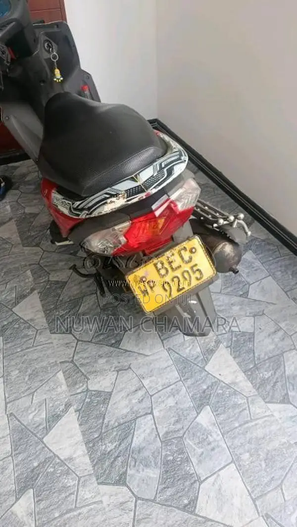Honda Dio 2014 Motorbike (Used)