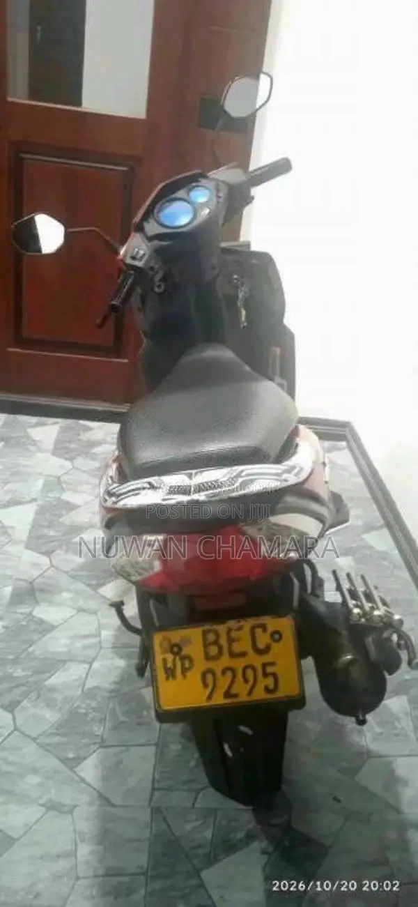 Honda Dio 2014 Motorbike (Used)