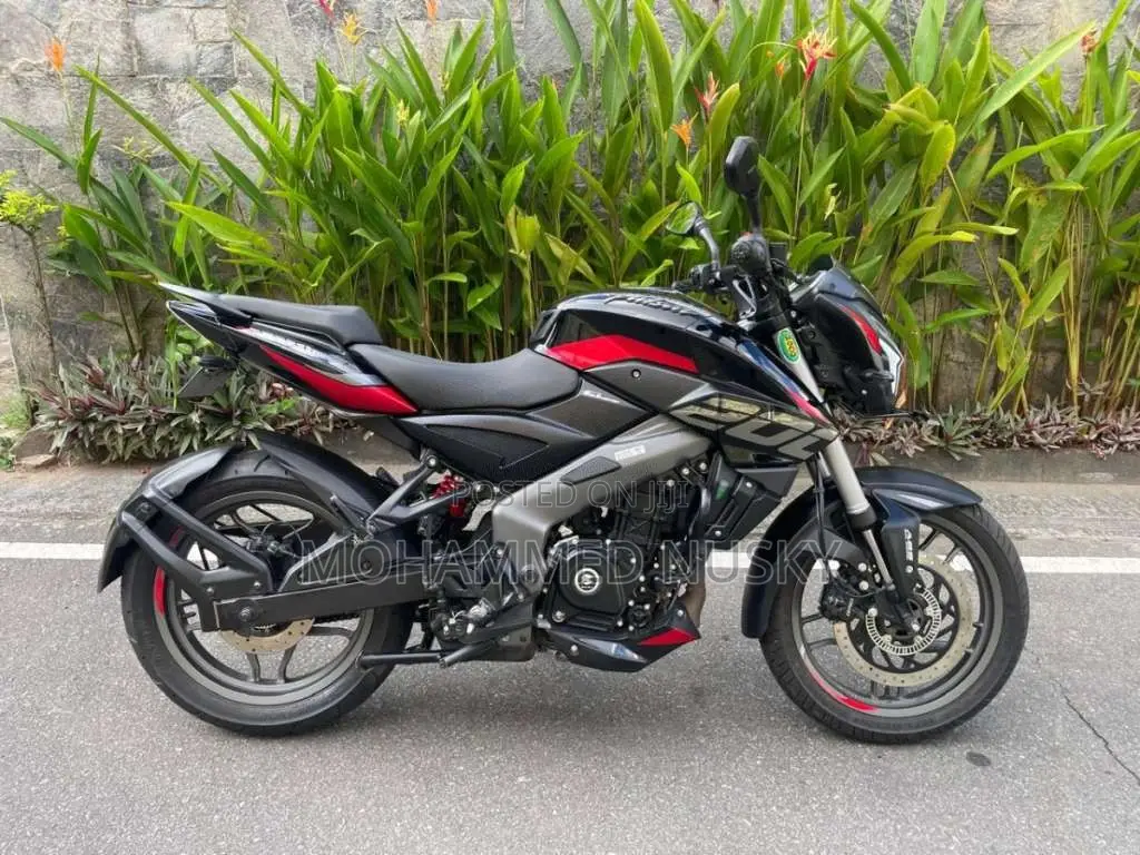 Bajaj NS200 BS7 2025 Motorbike (Used)
