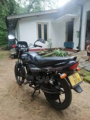 Bajaj Platina 2011 Motorbike (Used)