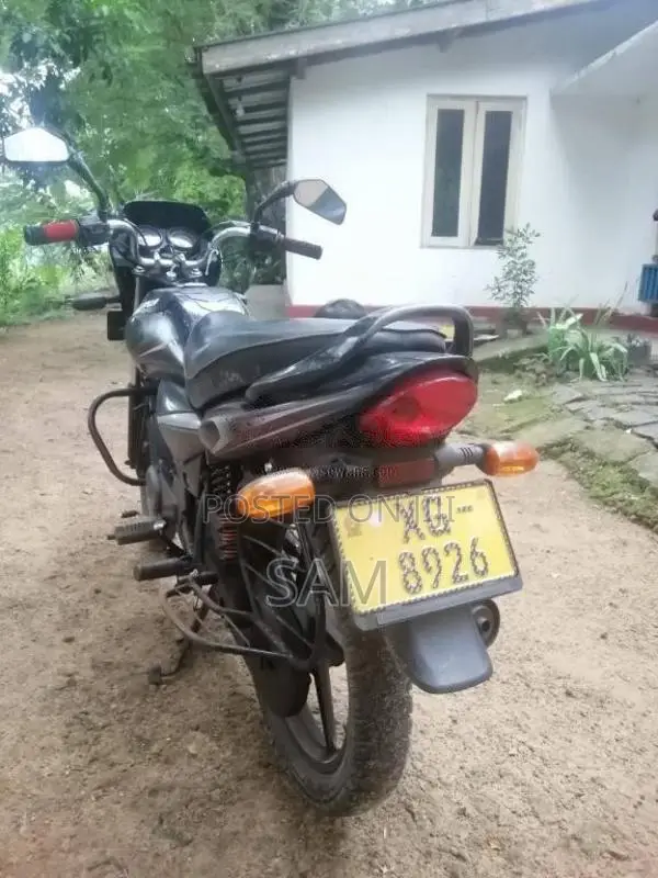 Bajaj Platina 2011 Motorbike (Used)