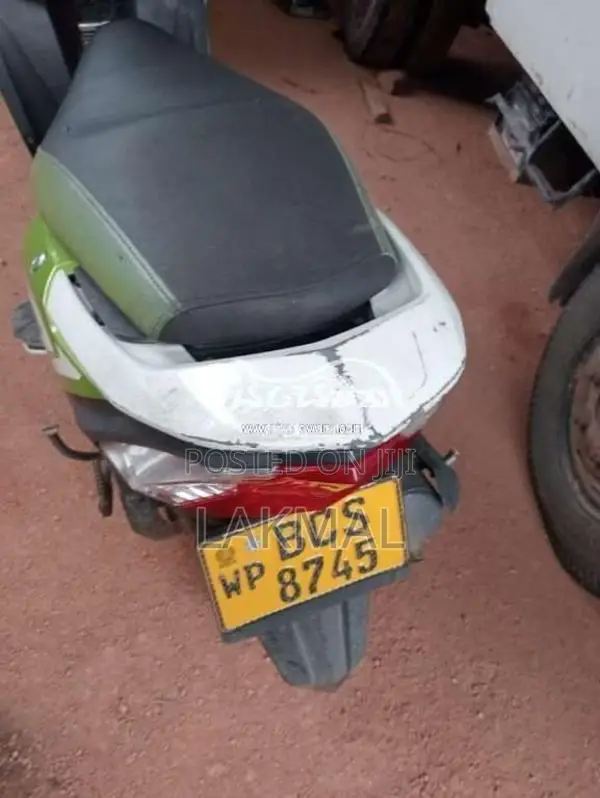 Honda Dio 2015 Motorbike (Used)