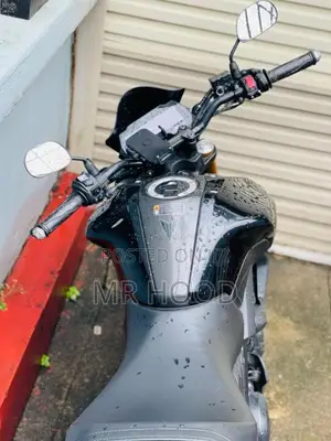 Yamaha MT-15 2025 Motorbike (Used)