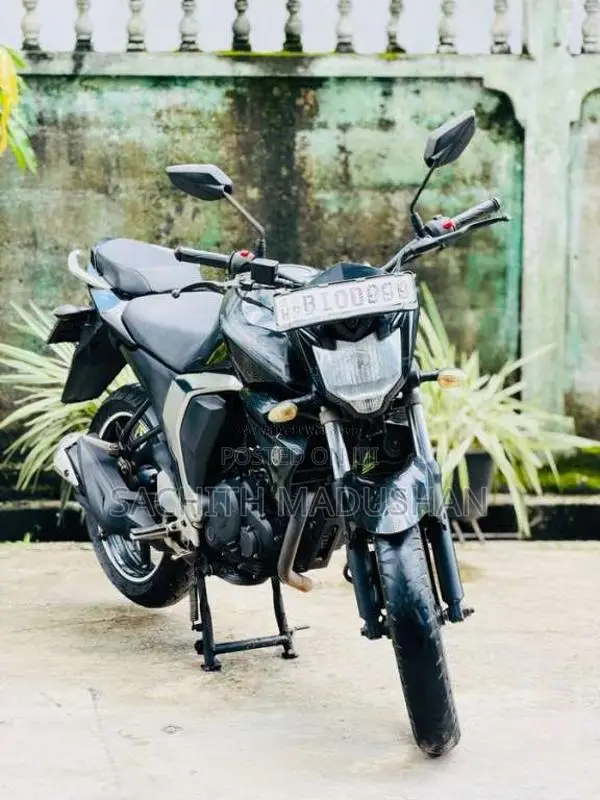 Yamaha FZ 2019 Motorbike (Used)