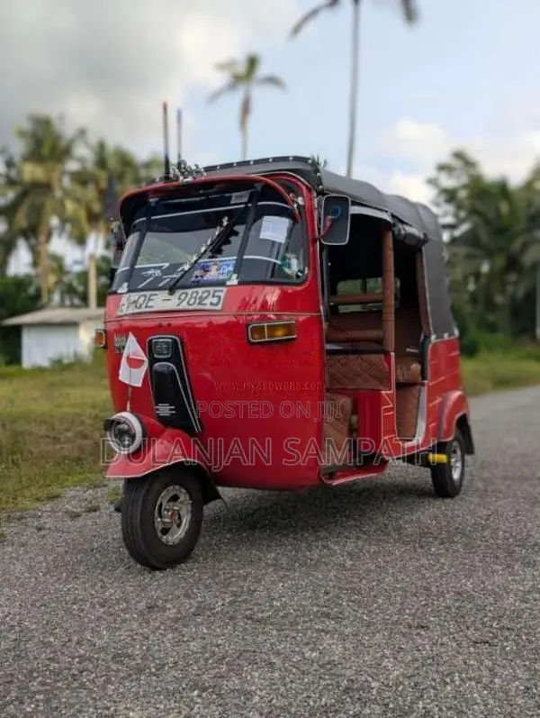 Bajaj RE 2 Stroke 2006 Three Wheel (Used)