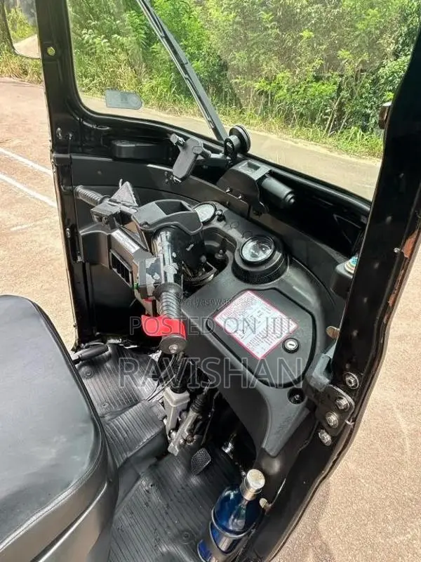 Bajaj 4 stroke 2018 Three Wheel (Used)