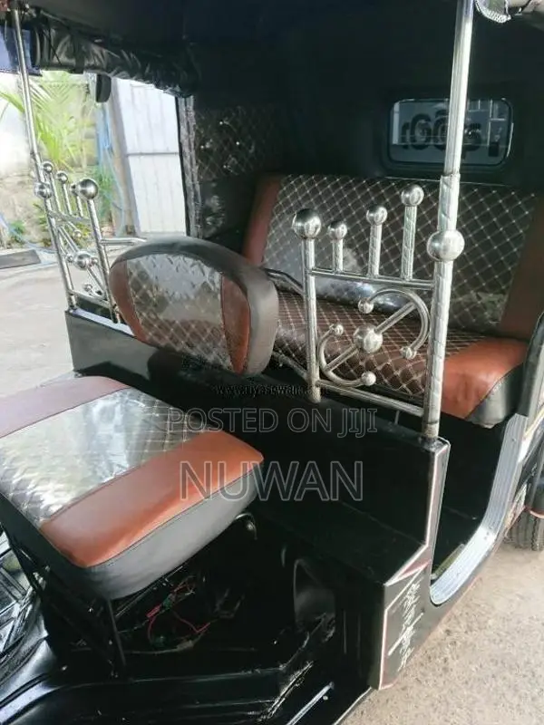 Bajaj 4 stroke 2012 Three Wheel (Used)