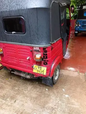 Bajaj 4 Stroke 2010 Three Wheel (Used)