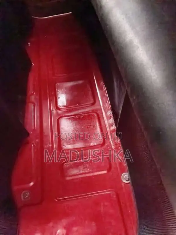 Bajaj 4 Stroke 2010 Three Wheel (Used)