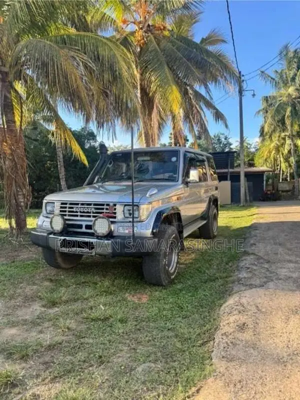 Toyota Prado 1992 SUV (Used)