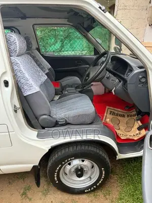 Toyota CR27 Lotto 1993 Van (Used)