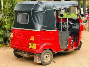 Bajaj RE 2010 Three Wheel (Used)