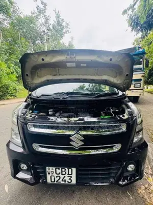 Suzuki Wagon R Stingray 2017 Car (Used)