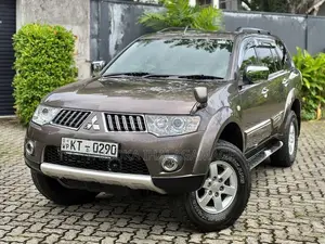 Mitsubishi Montero Sport 2012 SUV (Used)