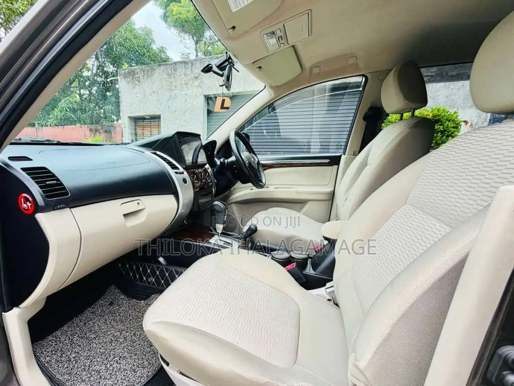 Mitsubishi Montero Sport 2012 SUV (Used)