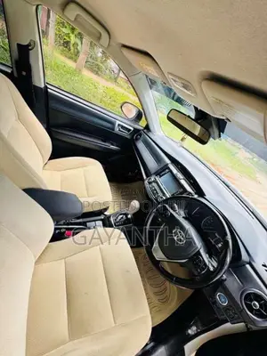 Toyota Axio G Grade 2015 Car (Used)