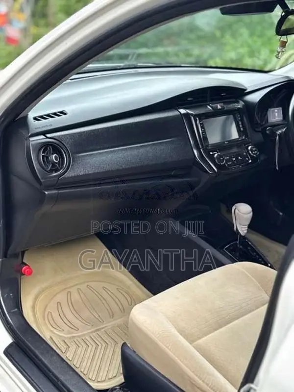 Toyota Axio G Grade 2015 Car (Used)
