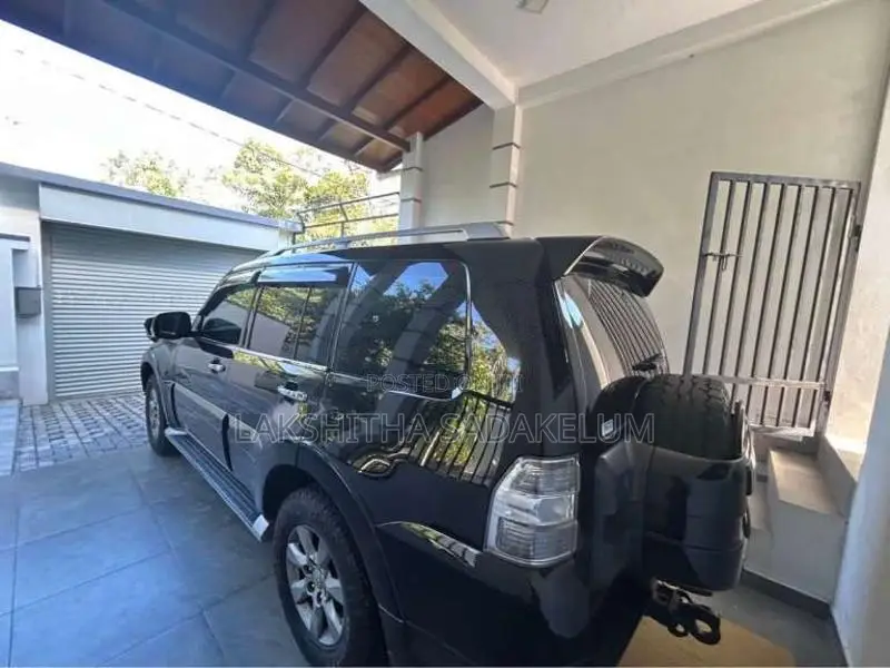 Mitsubishi Montero 2008 SUV (Used)