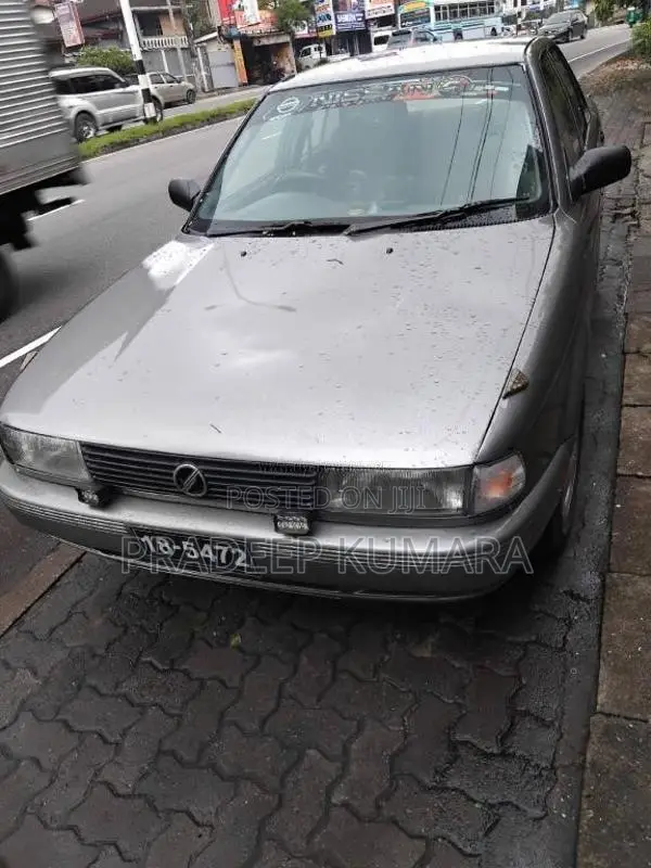Nissan DOCTOR SUNNY 1992 Car (Used)