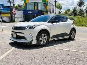 Toyota CHR 2017 SUV (Used)