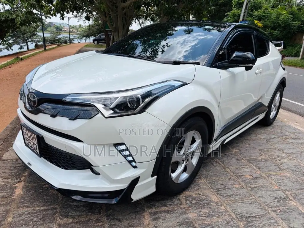 Toyota CHR 2017 SUV (Used)