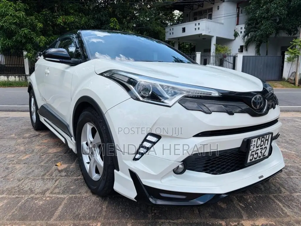 Toyota CHR 2017 SUV (Used)