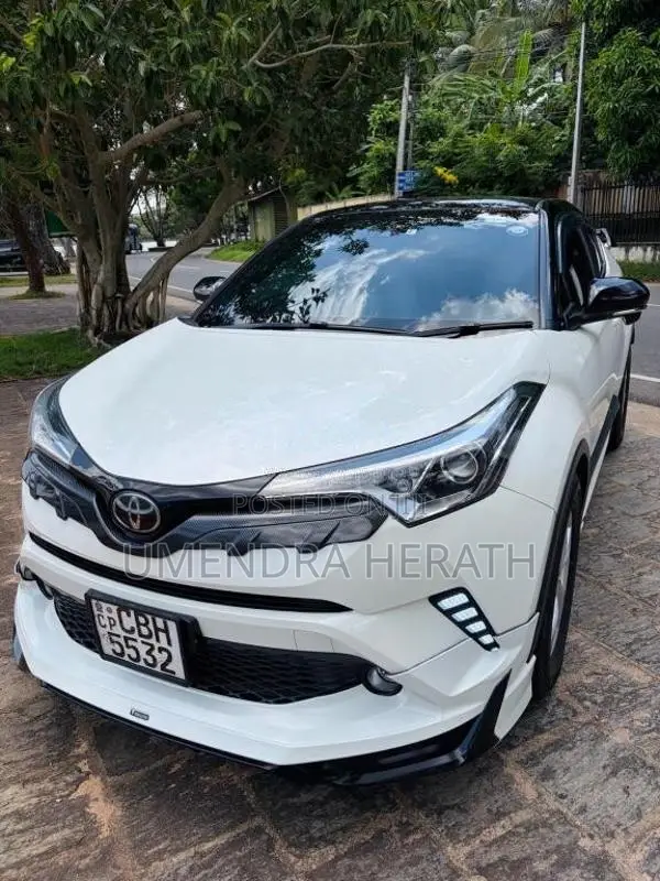Toyota CHR 2017 SUV (Used)