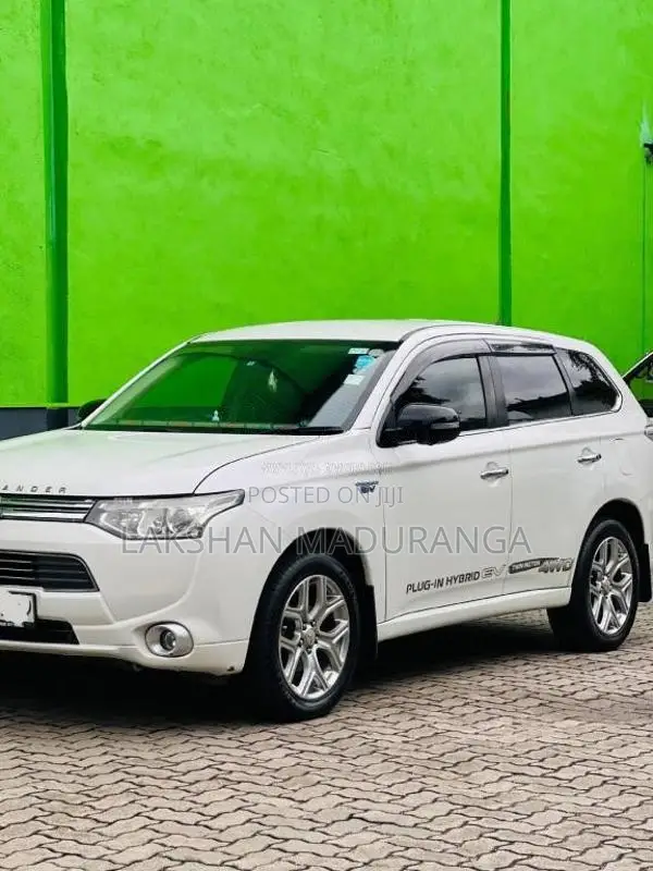 Mitsubishi Outlander 2016 SUV (Used)