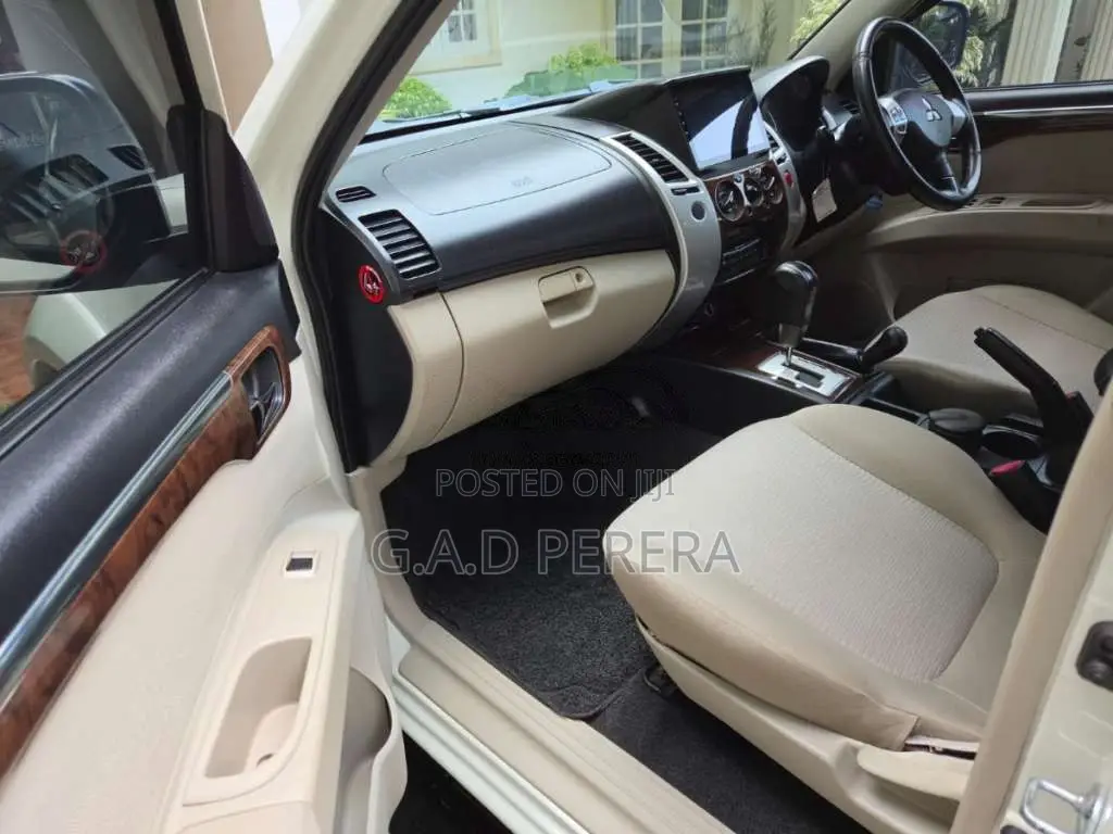 Mitsubishi Montero Sport 2012 SUV (Used)