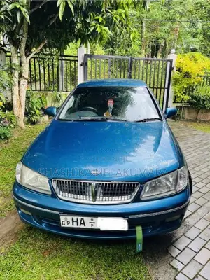 Nissan N16 2000 Car (Used)