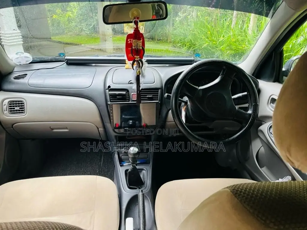 Nissan N16 2000 Car (Used)