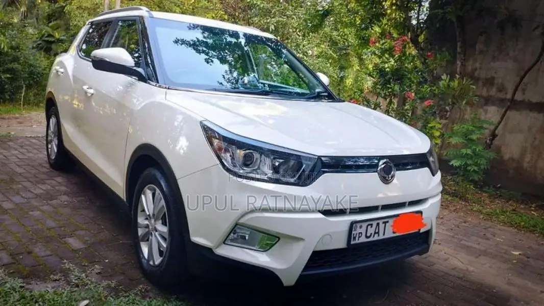 Micro Tivoli 2017 SUV (Used)