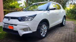 Micro Tivoli 2017 SUV (Used)