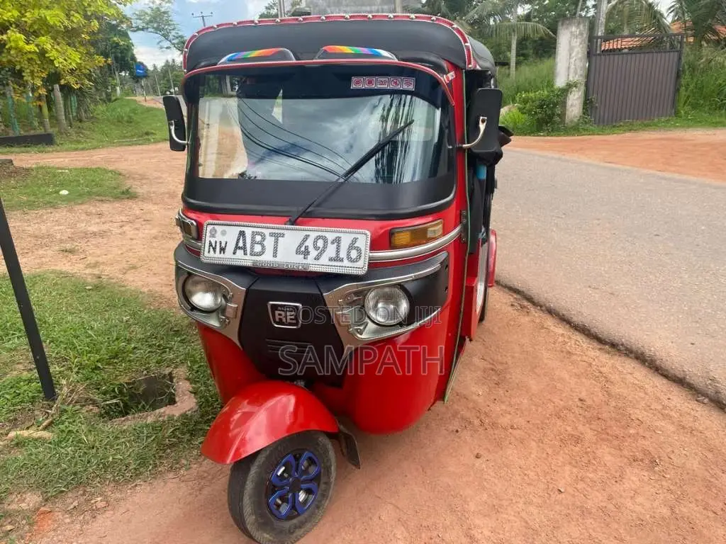 Bajaj 4 Stroke 2019 Three Wheel (Used)