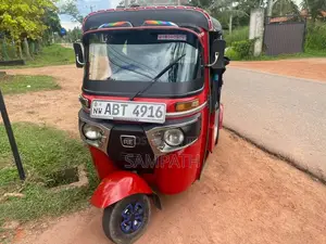 Bajaj 4 Stroke 2019 Three Wheel (Used)