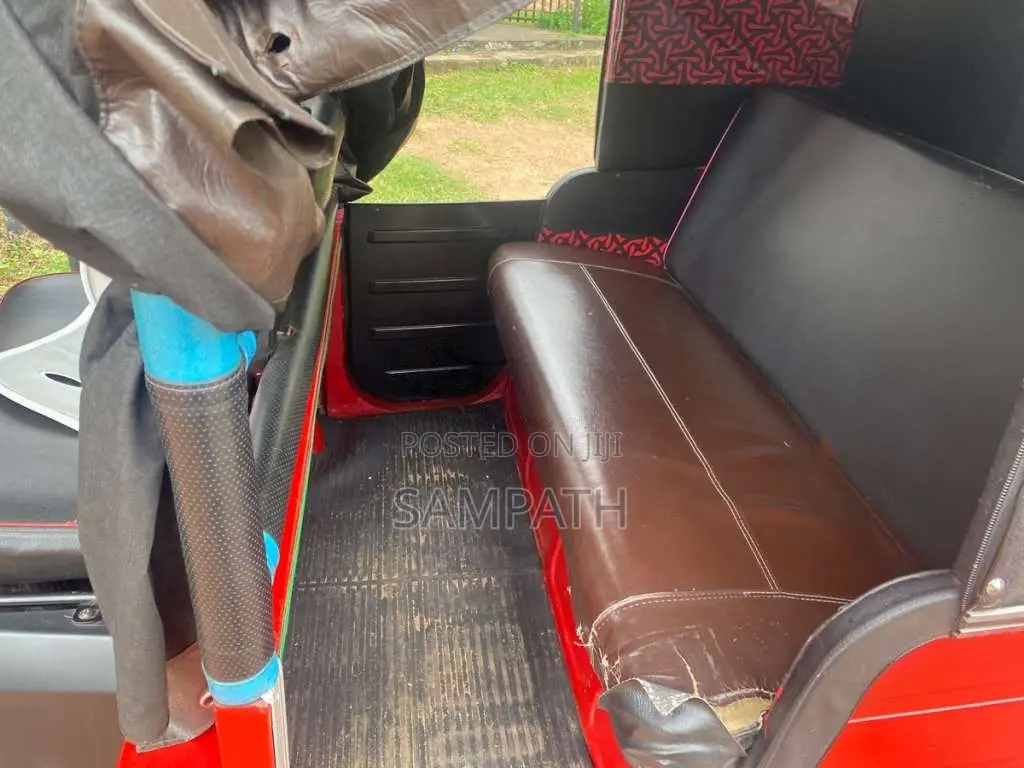 Bajaj 4 Stroke 2019 Three Wheel (Used)