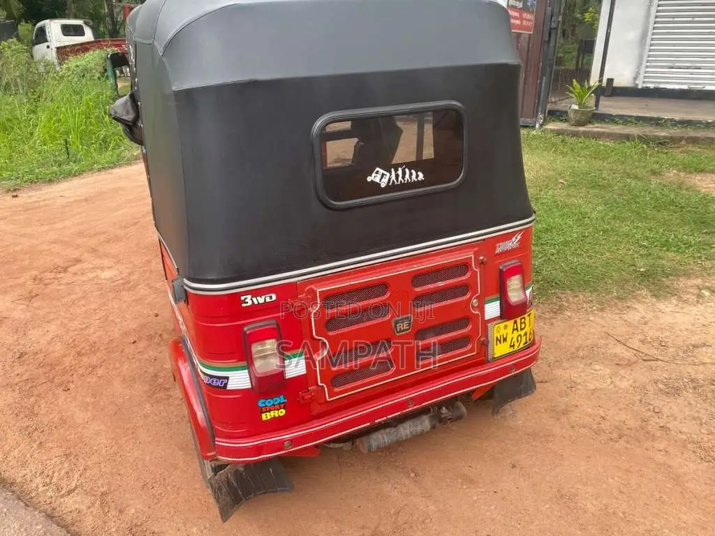 Bajaj 4 Stroke 2019 Three Wheel (Used)