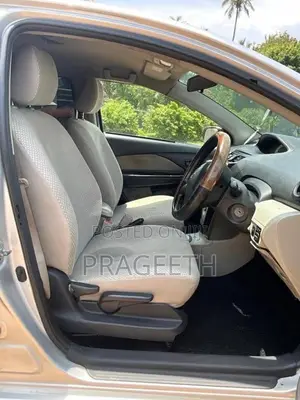 Toyota Belta 2011 Car (Used)