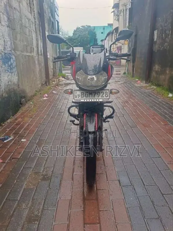 Bajaj Discover 2018 Motorbike (Used)