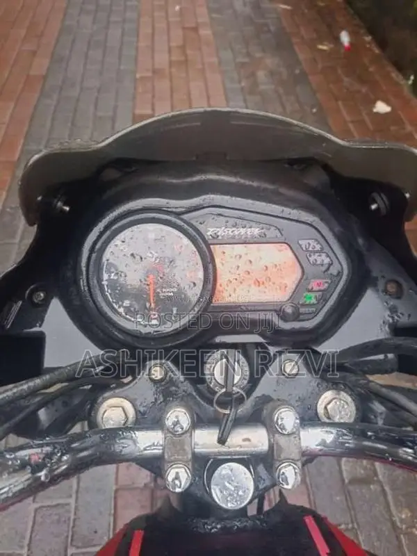 Bajaj Discover 2018 Motorbike (Used)