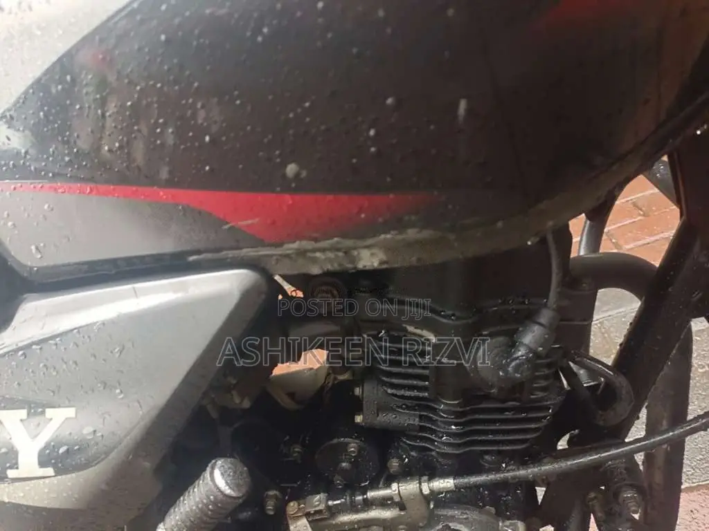 Bajaj Discover 2018 Motorbike (Used)