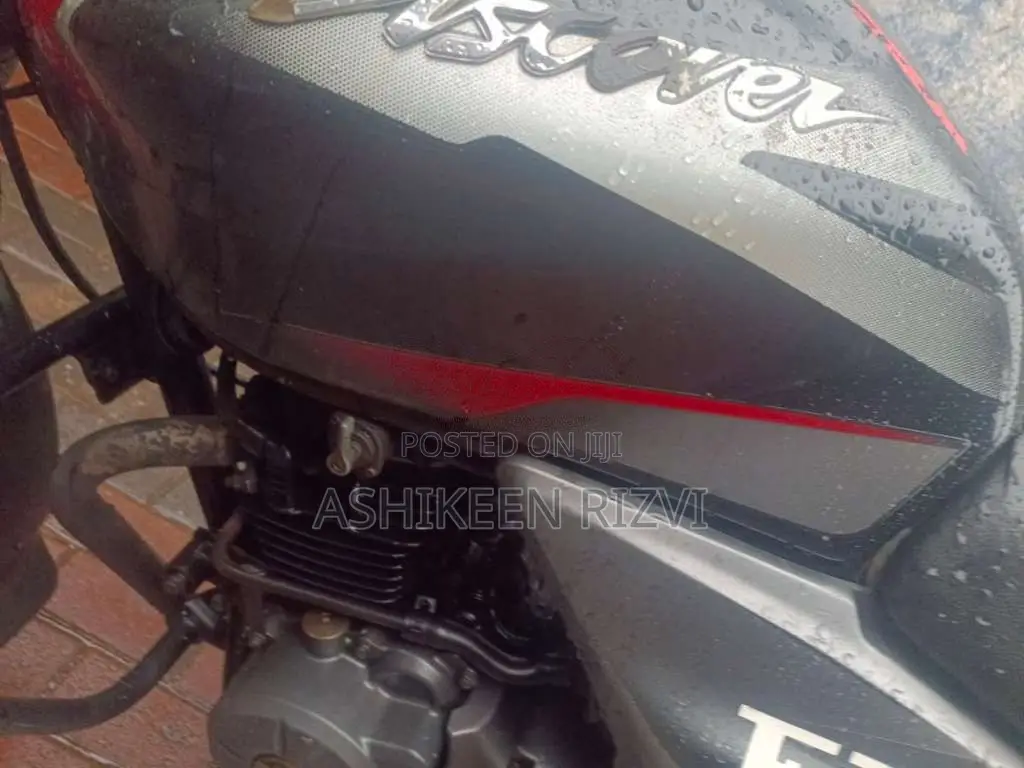 Bajaj Discover 2018 Motorbike (Used)